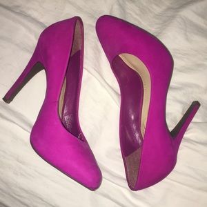 Fuchsia Jessica Simpson heels